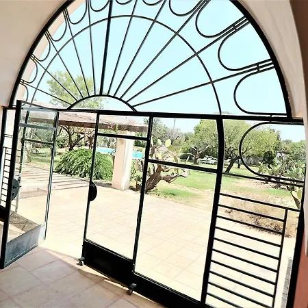Residance Gallipula בית כפרי